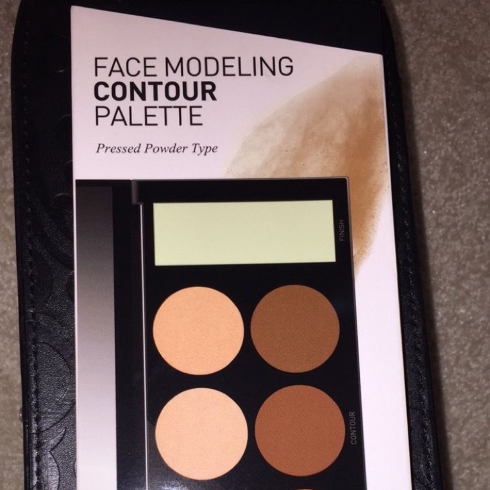 FACE MODELING CONTOUR PALETTE, by Cailyn Cosmetics